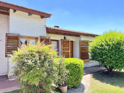 Casa en Venta en Roque Perez, Partido de Roque Pérez