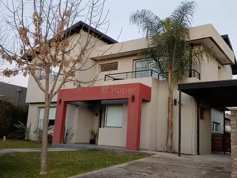 Casa en Venta en Pilar Del Este, Countries y Barrios Cerrados en Pilar