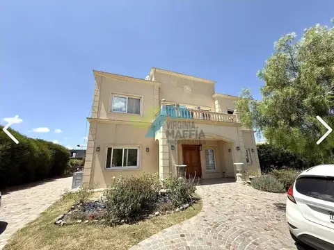 Casa en Venta en San Sebastian, Countries y Barrios Cerrados en Escobar