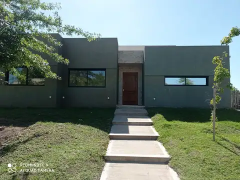 Casa en Venta en Pilar del Este - Santa Guadalupe, Countries y Barrios Cerrados en Pilar