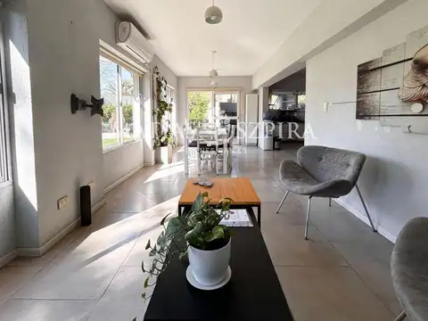 Casa en Venta en Las Lajas Country Club, Countries y Barrios Cerrados en General Rodriguez