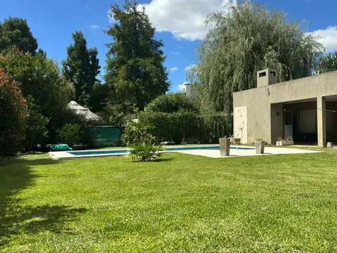 Casa en Venta en El Mirasol, Countries y Barrios Cerrados en Pilar
