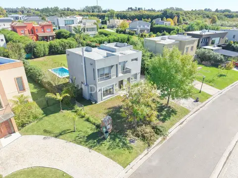 Casa en Venta en Haras Santa Maria - El Atardecer, Countries y Barrios Cerrados en Escobar