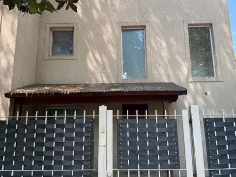 Casa en Venta en De Vicenzo Grande, Del Viso