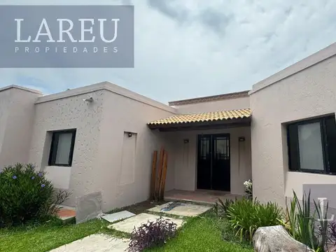 Casa en Venta en Roble Joven, Countries y Barrios Cerrados en Pilar