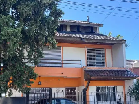 Casa en Venta en Villa Adelina, Partido de San Isidro