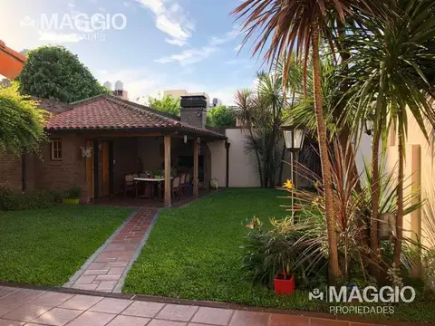 Casa en Venta en Barrio Marina, Villa Luzuriaga
