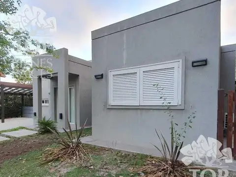 Casa en Venta en La Barra Village, Countries y Barrios Cerrados en Escobar