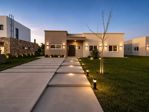Casa en Venta en Casuarinas Del Pilar, Countries y Barrios Cerrados en Pilar