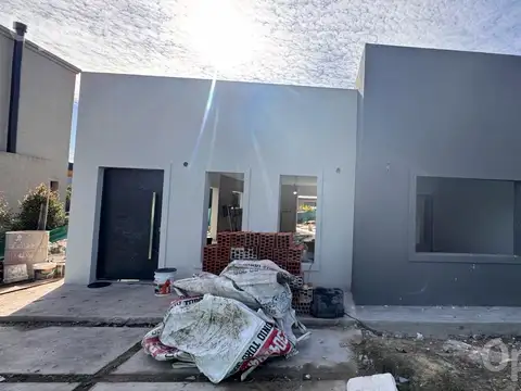 Casa en Venta en Santo Tomas, Countries y Barrios Cerrados en Pilar