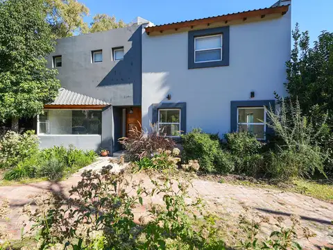 Casa en Venta en San Carlos Country Club, Countries y Barrios Cerrados en Malvinas Argentinas