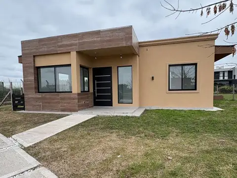 Casa en Venta en Tristan Suarez, Partido de Ezeiza