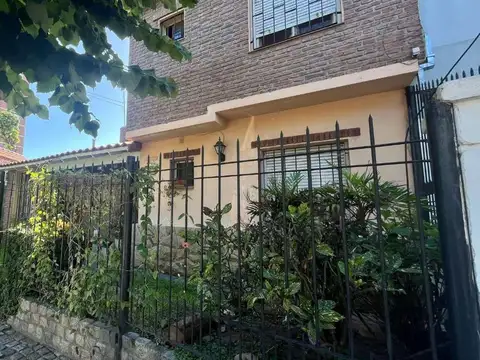 Casa en Venta en Ciudad Jardin del Palomar, Partido de Tres de Febrero