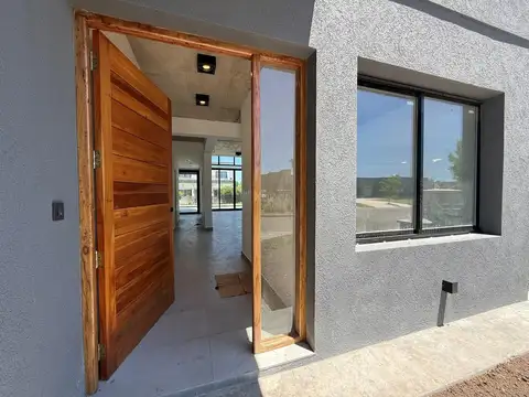Casa en Venta en Pilar del Este - San Ramon, Countries y Barrios Cerrados en Pilar