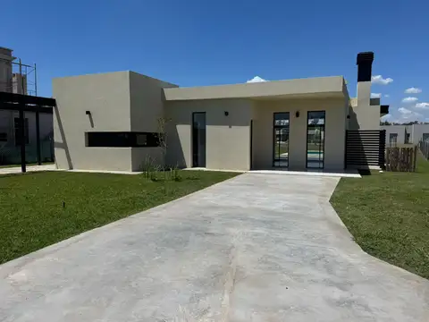 Casa en Venta en Medal Country club, Countries y Barrios Cerrados en Pilar