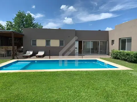 Casa en Venta en El Cantón - Barrio Golf, Countries y Barrios Cerrados en Escobar