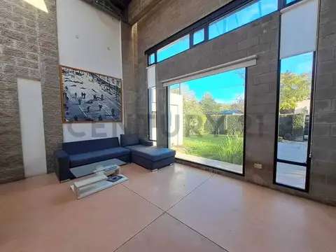 Casa en Venta en Barrio Parque Leloir, Partido de Ituzaingó