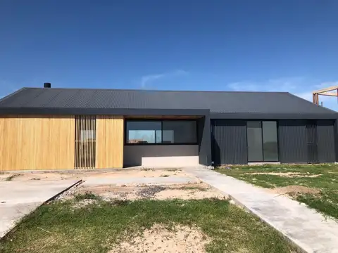 Casa en Venta en Loma Verde, Partido de Escobar