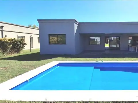 Casa en Venta en El Canton - Norte, Countries y Barrios Cerrados en Escobar