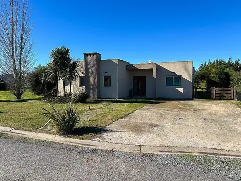 Casa en Venta en Lagos de San Eliseo, Canning