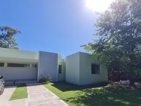 Casa en Venta en Arturo Segui, Partido de La Plata