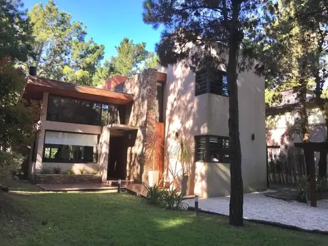 Casa en Venta en Mar de las Pampas, Partido de Villa Gesell