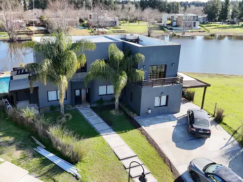 Casa en Venta en El Cazal, Countries y Barrios Cerrados en Escobar