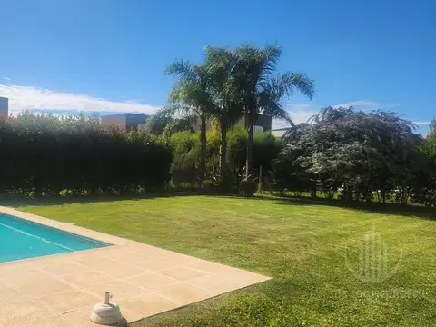 Casa en Venta en Countries y Barrios Cerrados en Esteban Echeverria, Partido de Esteban Echeverría