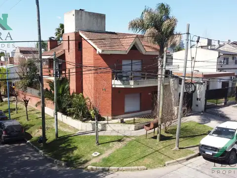 Casa en Venta en Centro, Belen de Escobar