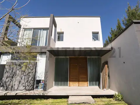 Casa en Venta en Joaquin Gorina, Partido de La Plata