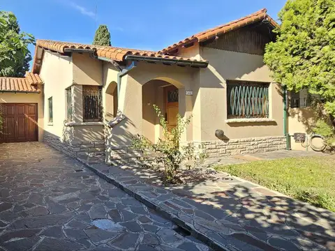 Casa en Venta en Villa Adelina, Partido de San Isidro