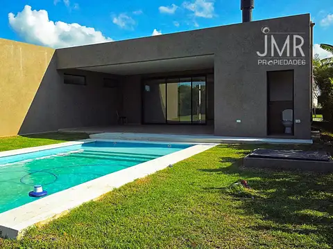 Casa en Venta en Pilar del Este - Santa Elena, Countries y Barrios Cerrados en Pilar