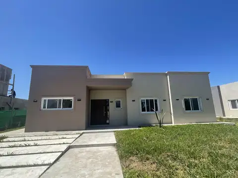 Casa en Venta en Casuarinas Del Pilar, Countries y Barrios Cerrados en Pilar