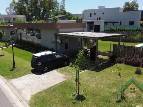 Casa en Venta en Pilar Del Este, Countries y Barrios Cerrados en Pilar