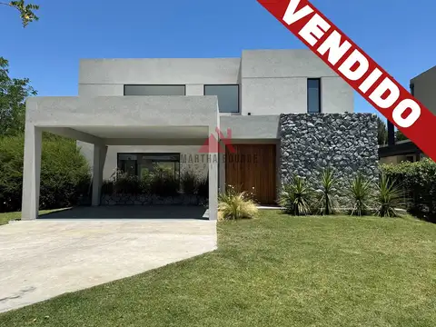 Casa en Venta en Santo Tomas, Countries y Barrios Cerrados en Pilar