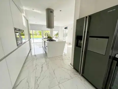 Casa en Venta en Haras Del Sur, Countries y Barrios Cerrados en la Plata