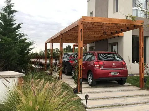 Casa en Venta en Pilar Del Este, Countries y Barrios Cerrados en Pilar