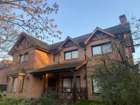 Casa en Venta en Los Quinchos Country Club, Countries y Barrios Cerrados en Pilar