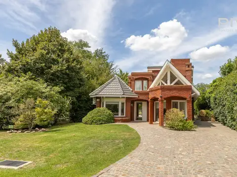 Casa en Venta en La Martona, Countries y Barrios Cerrados en Cañuelas