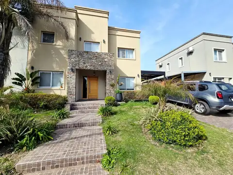 Casa en Venta en Los Olivares, Countries y Barrios Cerrados en Malvinas Argentinas