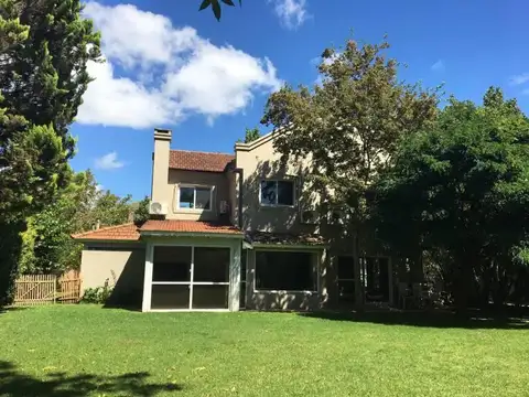 Casa en Venta en La Delfina, Countries y Barrios Cerrados en Pilar