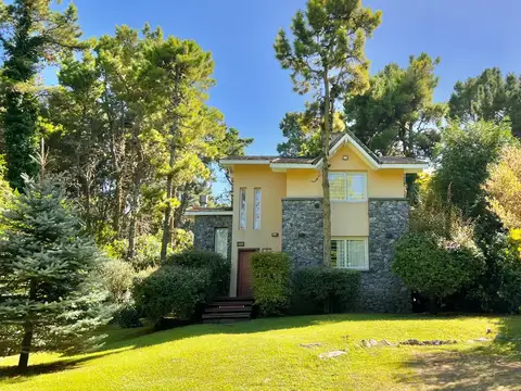 Casa en Venta en Mar de las Pampas, Partido de Villa Gesell