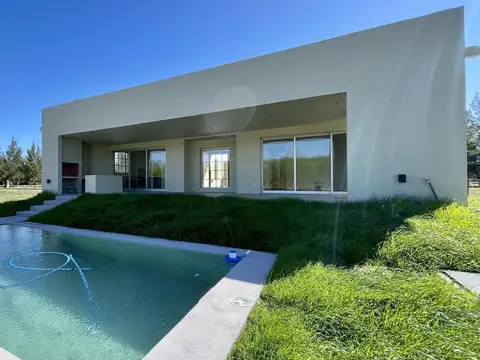 Casa en Venta en El Naudir, Countries y Barrios Cerrados en Escobar