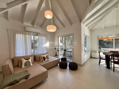 Casa en Venta en Haras Maria Elena, Countries y Barrios Cerrados en Moreno