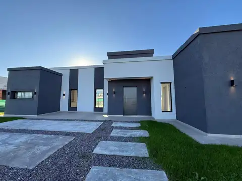 Casa en Venta en Prados del Oeste, Countries y Barrios Cerrados en Moreno