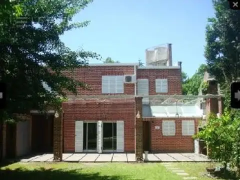 Casa en Venta en City Bell, Partido de La Plata