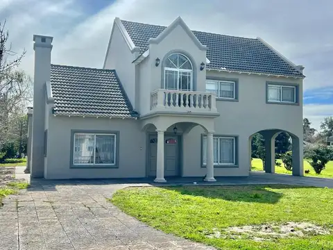 Casa en Venta en Boca Raton, Countries y Barrios Cerrados en Pilar