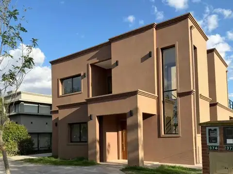 Casa en Venta en Santo Tomas, Countries y Barrios Cerrados en Pilar