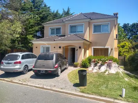 Casa en Venta en Los Angeles Village, Countries y Barrios Cerrados en Escobar