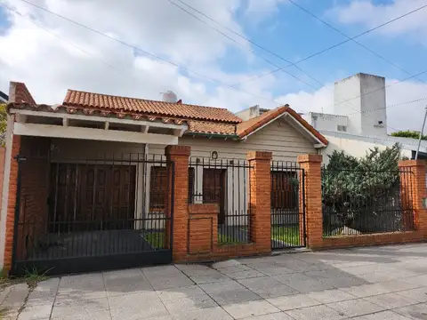 Casa en Venta en Lomas del Mirador, Partido de La Matanza